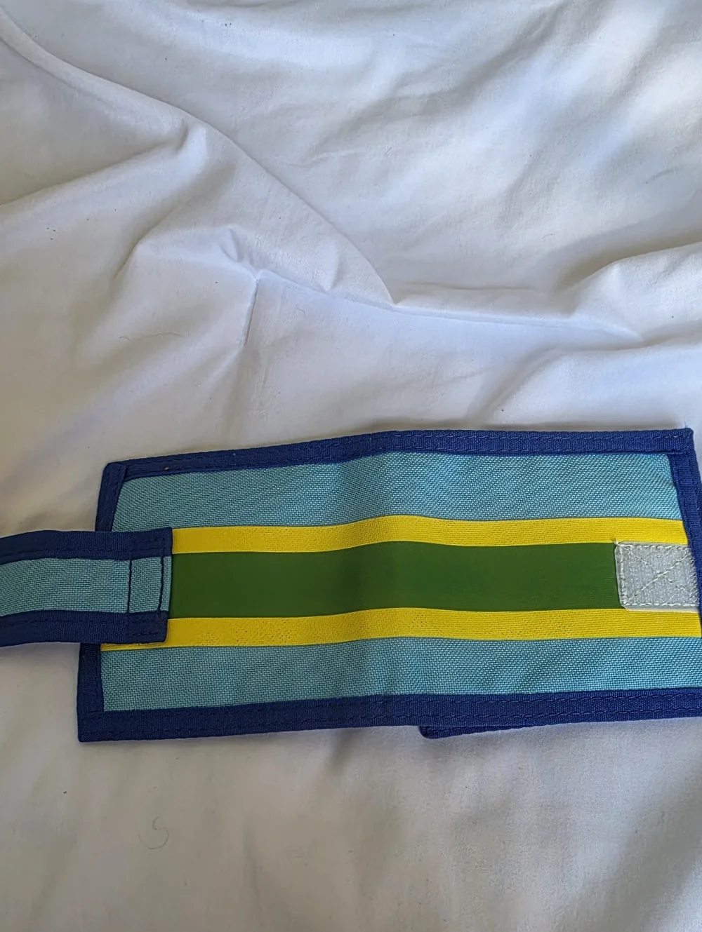 Melissa & Doug compact fabric